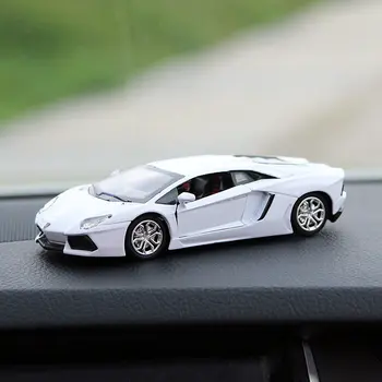 

E-FOUR Car Model Aventador Roadster Die Cast Model Kit (1:31 Scale) Alloy Casting Toy Ornaments Sports Car Collection Perfume