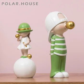 

Gorgeous Living Room Decoration Figurines Blowing Bubble Gum Statue For Home Decor Modern Gifts Crafts Boy Figures Resin Dolls