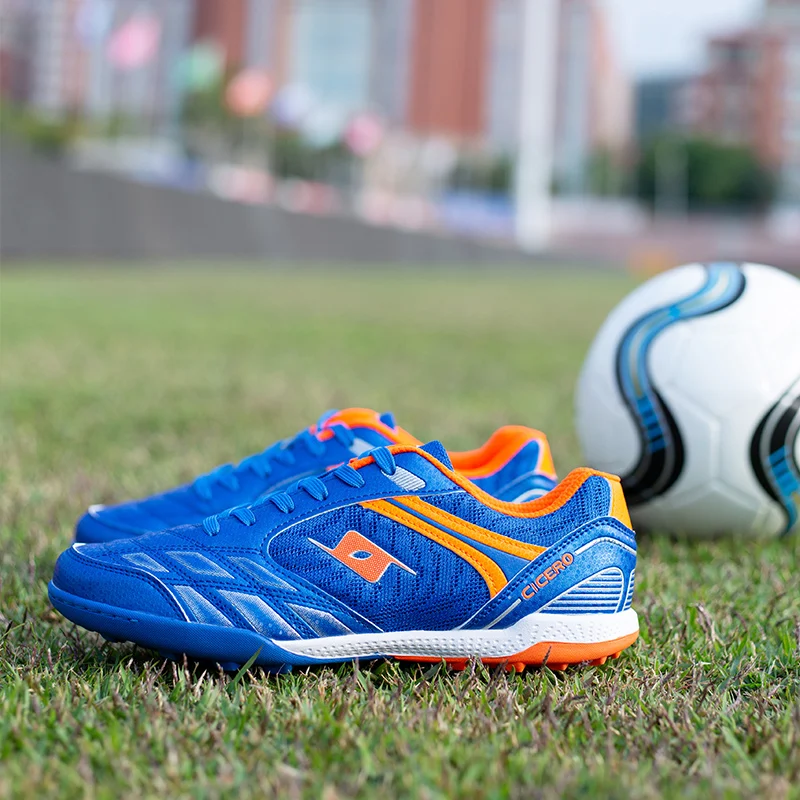 

New Unisex Football Sports Shoes Soccer Shoes Non-slip Rubber Broken Nails Blue Orange Men's Soccer Shoes Children's SoccerShoes
