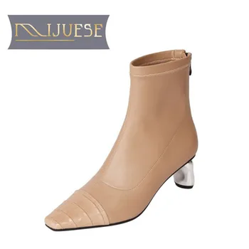 

MLJUESE 2021 women ANKLE boots Cow leather Winter short plush Square Toe zipper High heels female boots size 39
