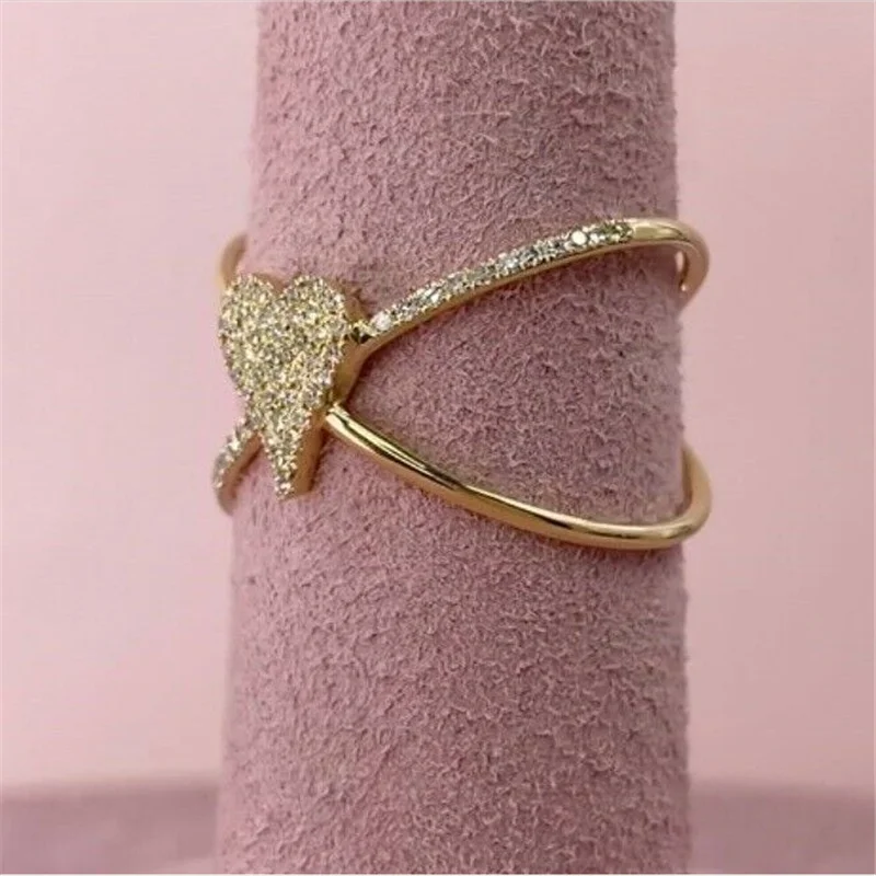 10K Yellow Gold Diamond Heart X Ring Crossover Cocktail Womens Natural Round Cut