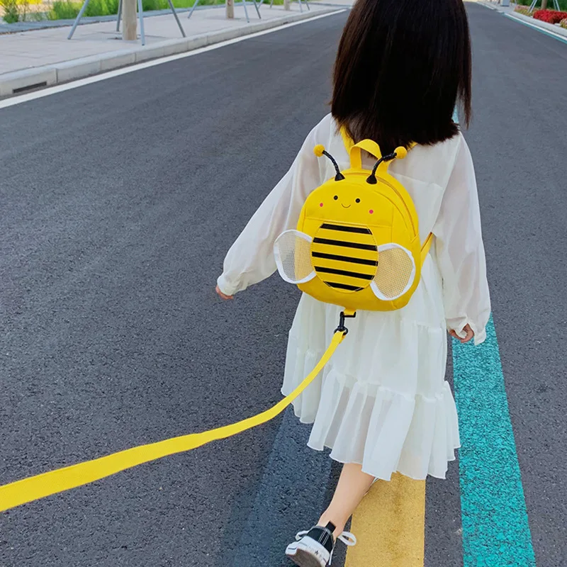 

2019 New Style Kindergarten School Bag Cartoon Cute Little Bee Anti Lost Children Backpack Baby Backpack