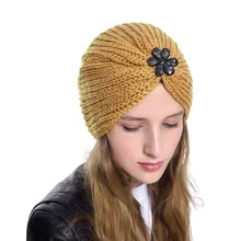 Женский хрустальный тюрбан с цветком, женская повседневная вязаная шапка, эластичный со стразами, шапки, вязаные крючком, зимняя вязаная шапка, аксессуары, бандо