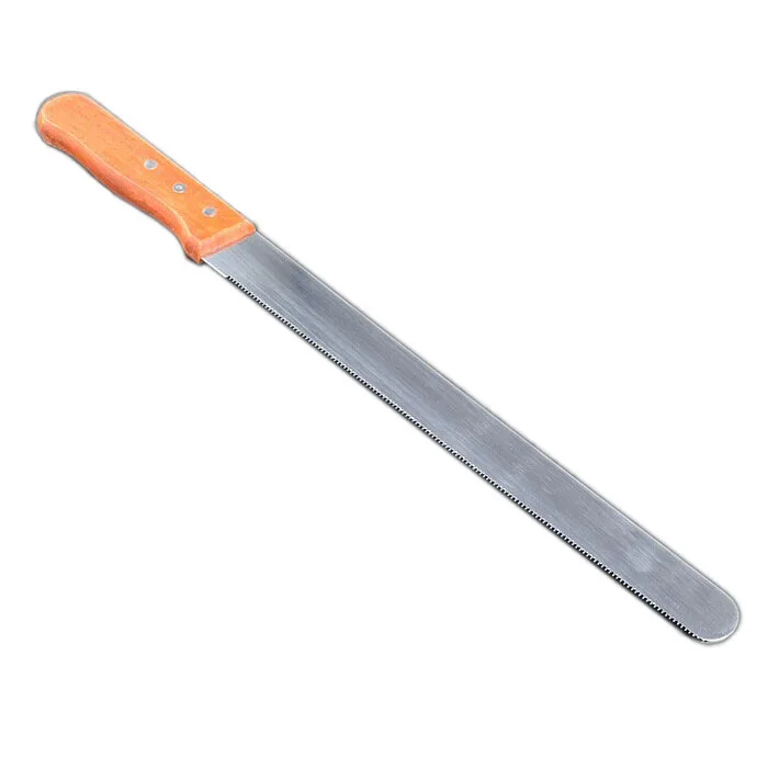  Cake Icing Spatula With Wood Handle Fine tooth Cream Butter Smooth Flat Scraper Blade Angle 25.4*10