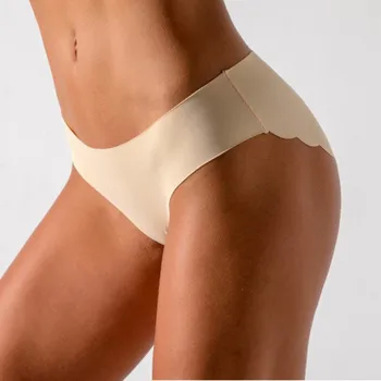 

Solid Color Low Waist Panties For Ladies Ice Silk Wavy Lacework Seamless Briefs Thin Breathable Summer Underwear