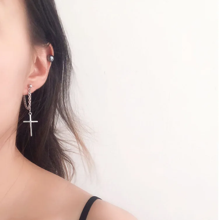 

Japan and South Korea Harajuku Cool E-girl Girl Cross Chain Pendant Earrings for Women Men Bff Street Hip Hop Jewelry