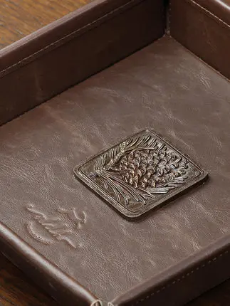Key storage box American retro door porch key storage tray desktop jewelry tray leather storage toothpick box remote control