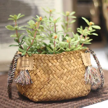 

Mini Hand-Woven Seaweed Basket Desktop Storage Basket Simulation Flower Basket Portable Seaweed Basket