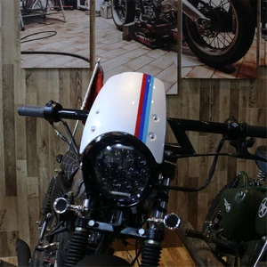Image 2 - Universal Motorrad Windschutzscheibe passt 5 7 inch Reto Scheinwerfer für Cafe Racer Motorrad Wind Deflektoren Geändert Windschutzscheibe