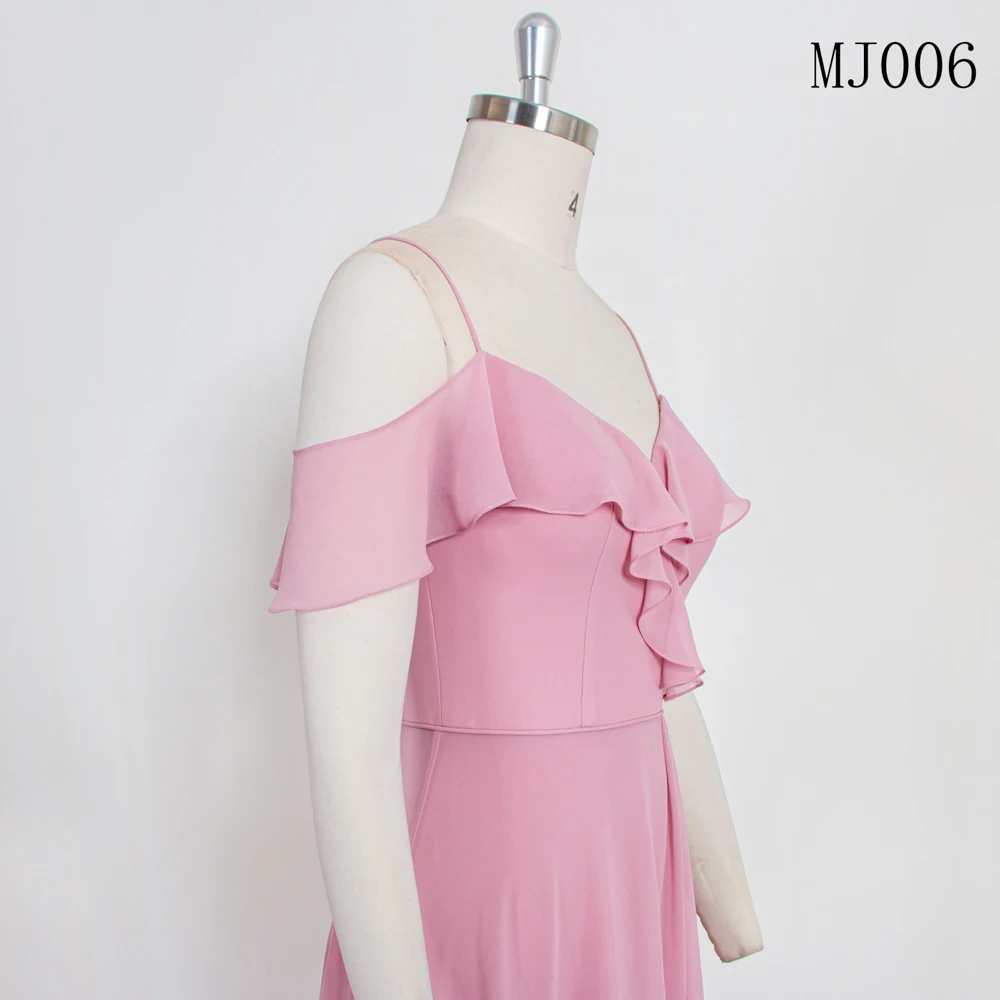 Рисунок 4 - Вечерний наряд для женщин и мальчиков