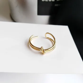 

Creative Knot Ring Cool Simple Lines Non-mainstream Ring Irregular