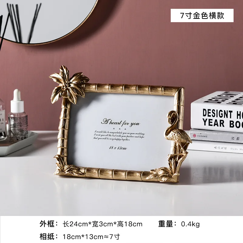 Nordic light luxury creative golden photo frame set room living room bedroom model room decoration desktop furnishings - Цвет: F