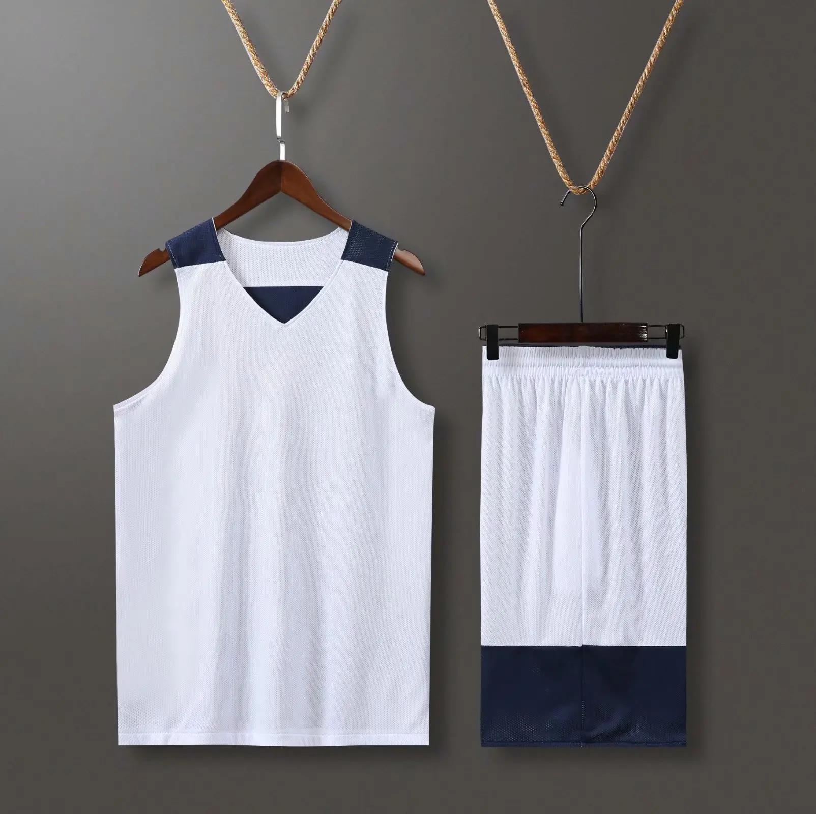 Double sided basketball training jersey set team tracksuits breathable basketball jerseys uniforms customized adult men kids basketball jerseys