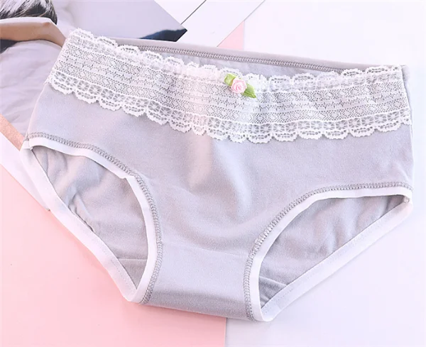 Новое поступление, 4 шт./лот, трусики для девочек, нижнее белье кружевные трусики, хлопковое нижнее белье, мягкие удобные трусики с мультипликационным рисунком, T63