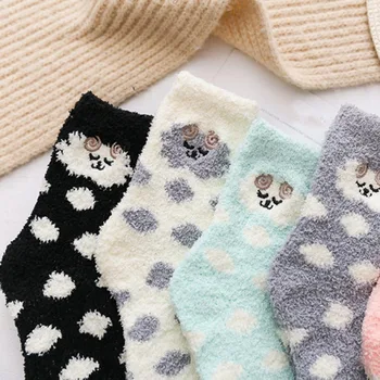 

1 Pair Women Wave Dot Sheep Coral Velvet Socks Multi-Color Cute Women's Winter Floor Mid Tube Sleep Socks
