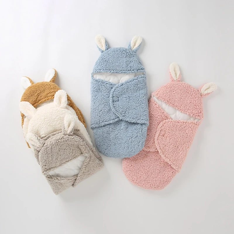 

Winter Baby Sleeping Bag Envelope Warm Thicken Lamb Fleece Newborn Hooded Swaddle Wrap Blanket for 0-6 Months Baby Sleepsack