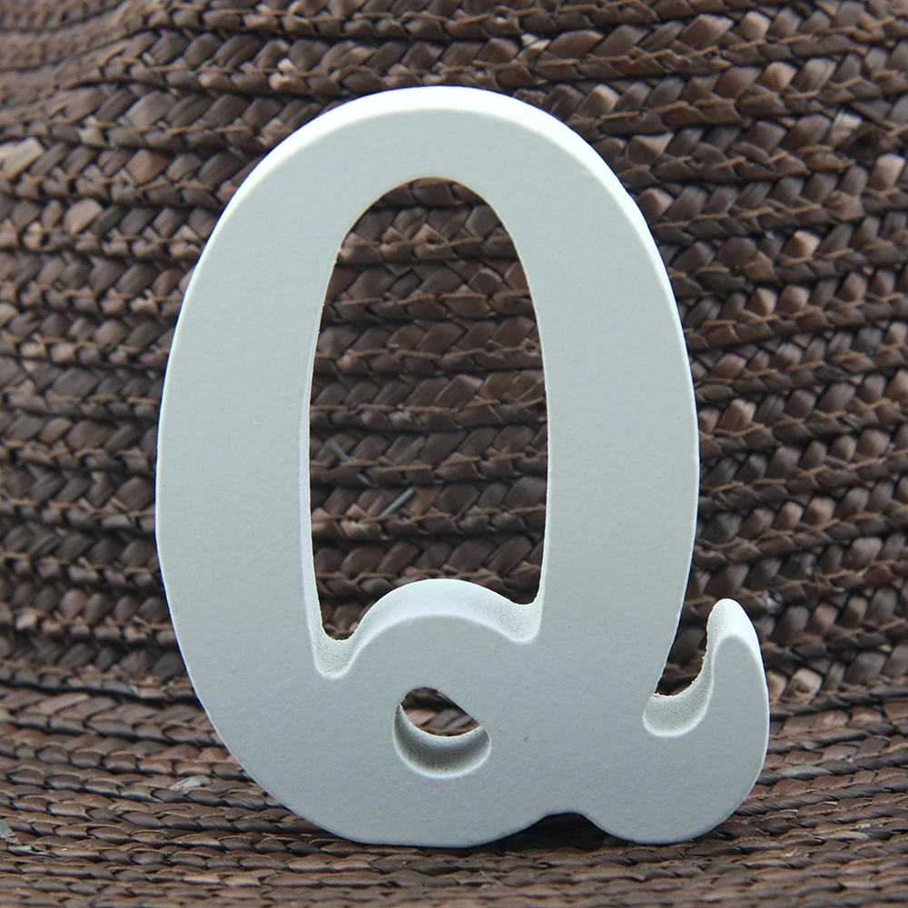 1Pc 8Cm Lettera In Legno Bianco Alfabeto Inglese Fai Da Te Nome Personalizzato Design Art Craft Free Standing Heart Wedding Home Decor