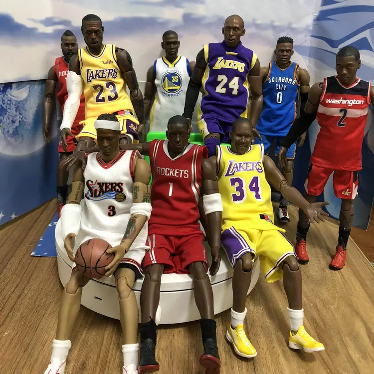 

Basketball Star 1/9 PVC Action Figure Toys Dolls Gifts for Children 23cm