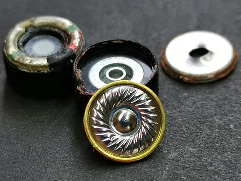 DIY accessories 8mm titanium membrane headphone speaker in ear unit high and low bass titanium gold membrane headphone unit 4pcs