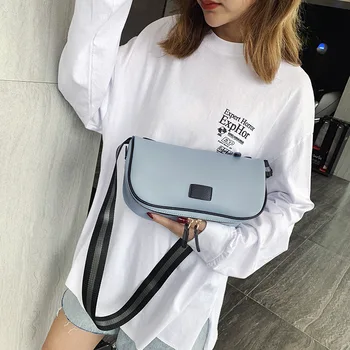 

Simple Desinger Women's Wide Strap Single Shoulder Crossbody Bag All-match 2019 Boston Female Package Large Capacity Pillow Bag
