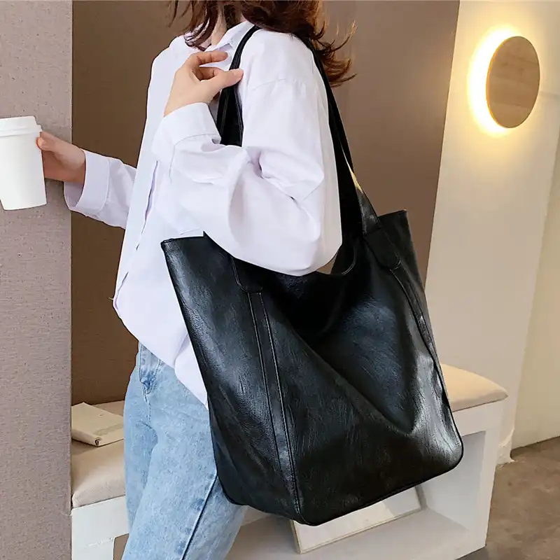 ladies handbags for office use