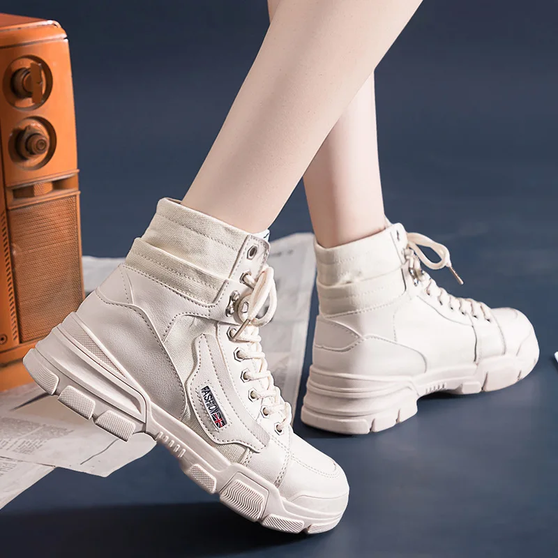 

2019 England New Style Snow Boots Women's Winter Monsoon Short Boots Martin Boots Short Versatile Cotton-padded Shoes Online Cel