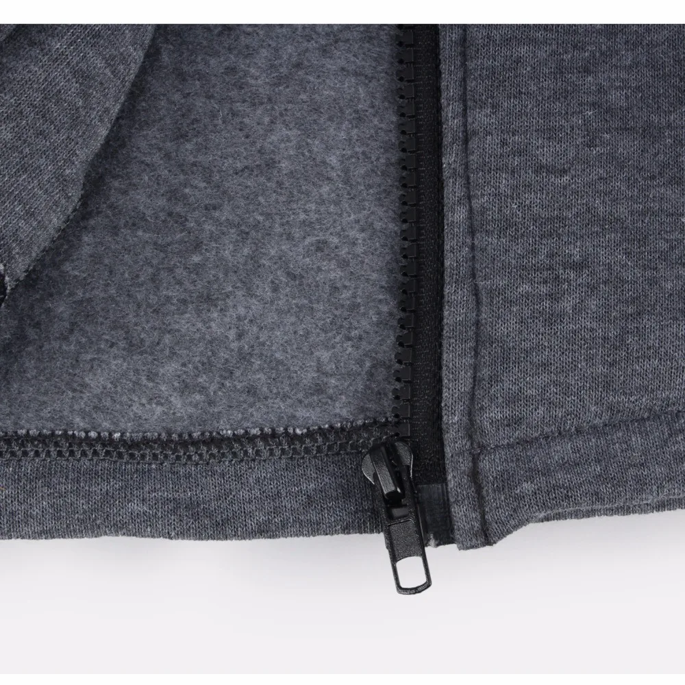 4592201322_1222923068