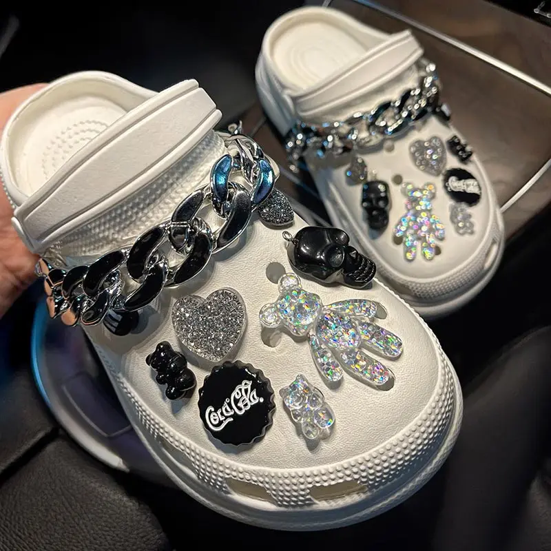 Trendy Rhinestone Croc Charms Designer DIY Quality Women Shoes Charms for JIBS Anime Chain Clogs Buckle Kids boys girls Gifts