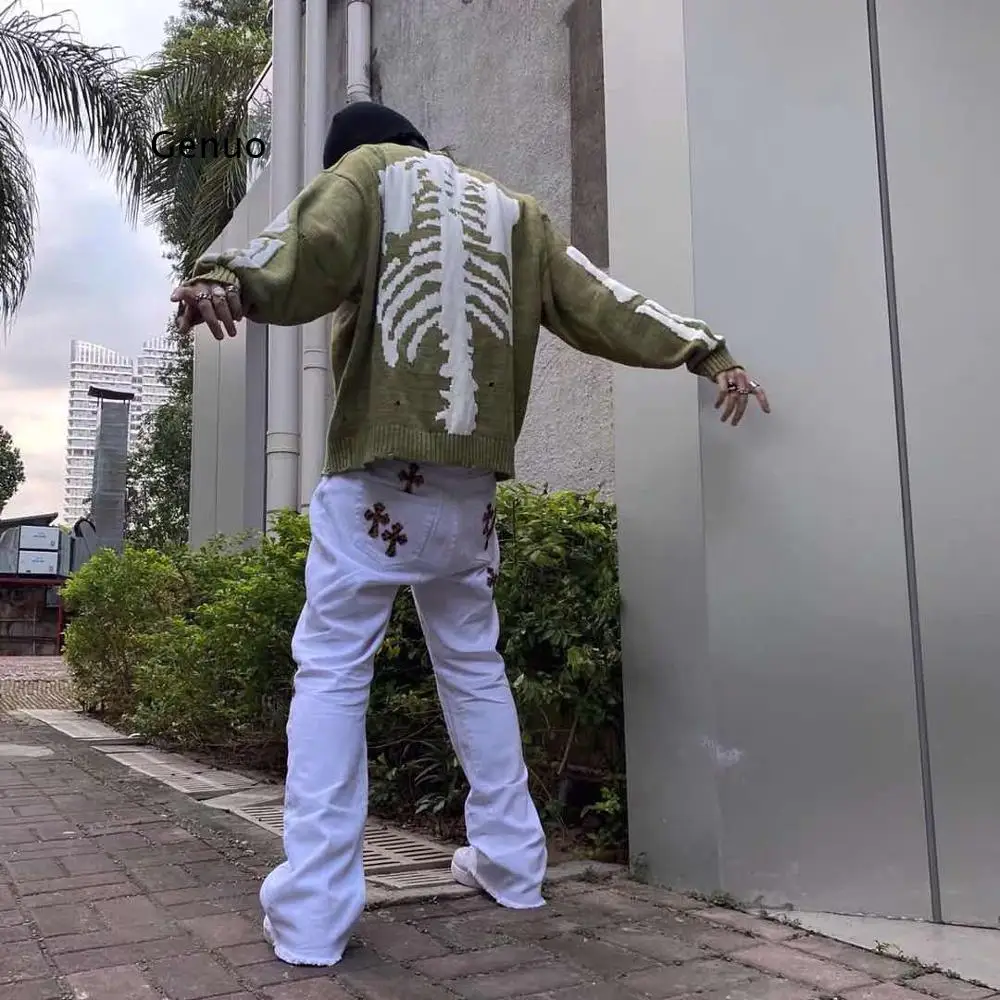 

Свитер мужской/женский вязаный с принтом скелета