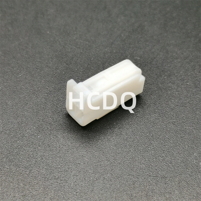 The original 90980-11918 2PIN Female automobile connector plug shell and connector are supplied from stock