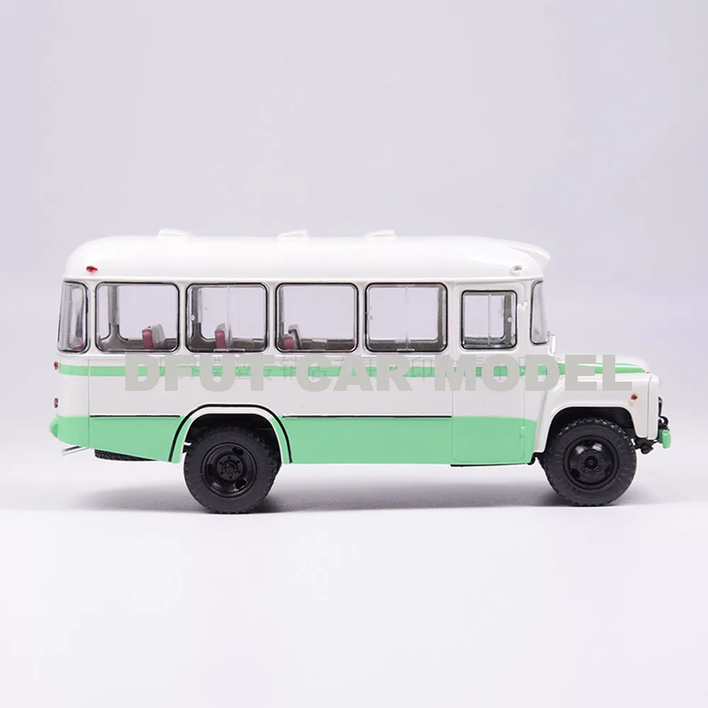 Масштаб 1:43 игрушка из сплава модель России оригинальная Авторизованная