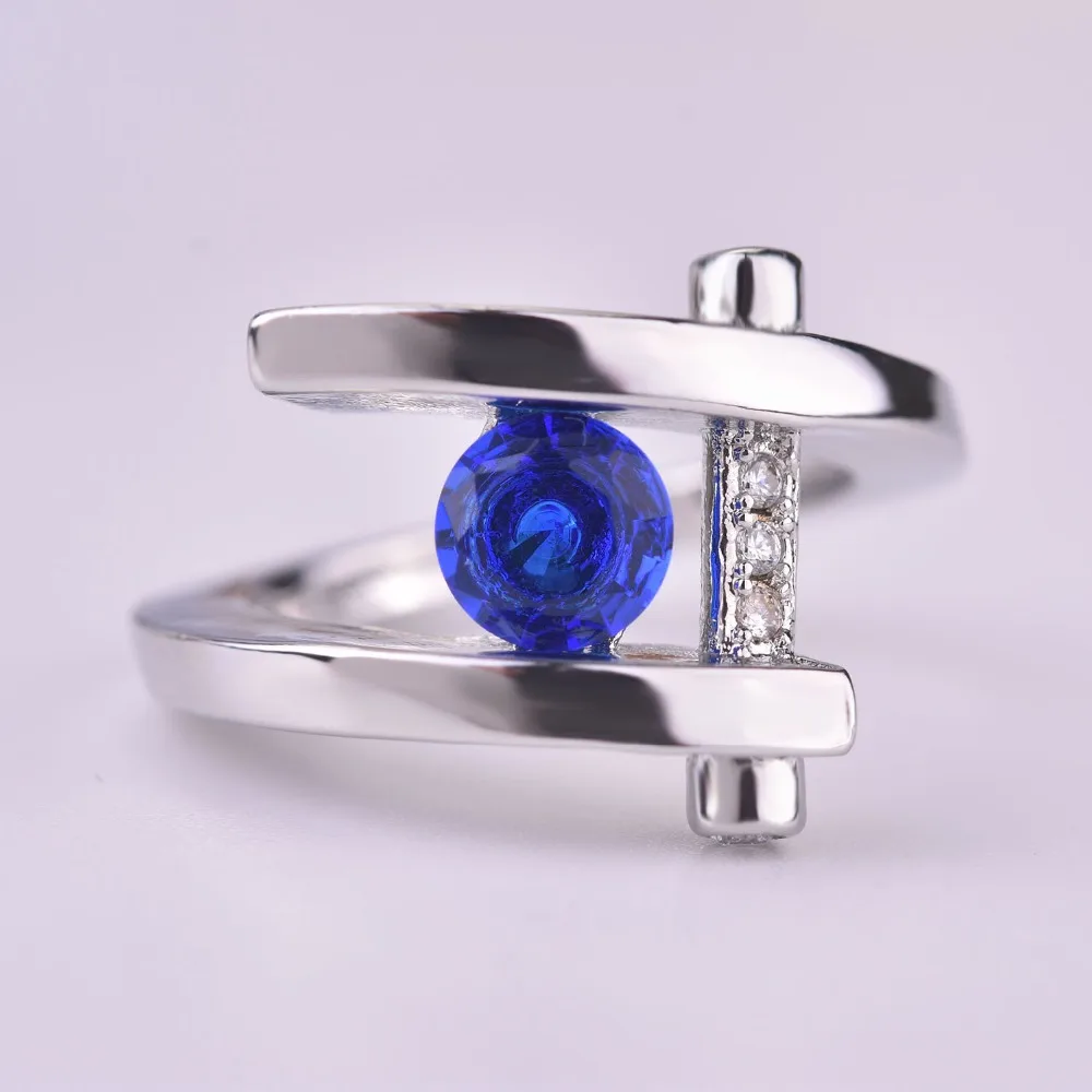 11211372892_1492657371