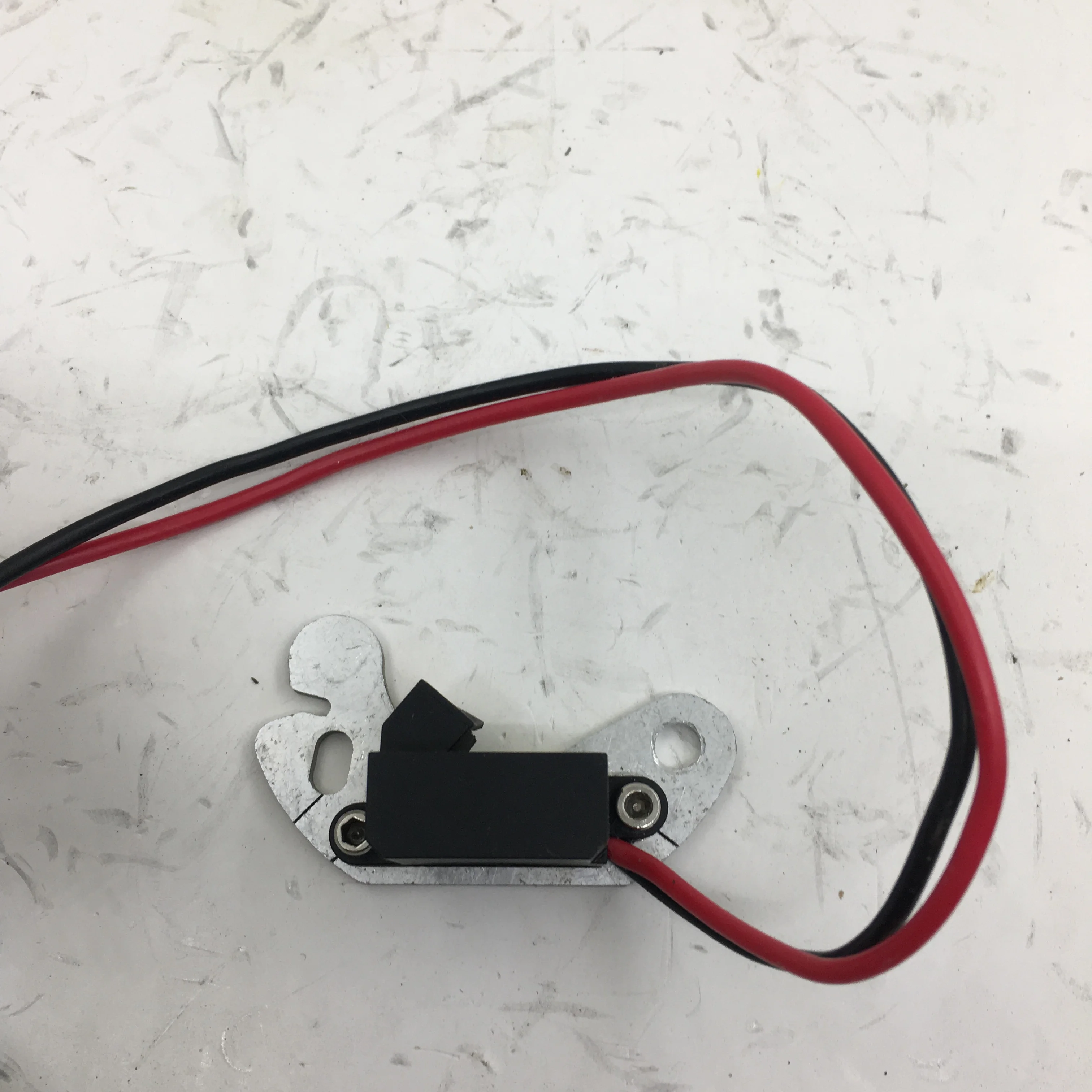 Kit De Encendido Electrónico Sin Contacto Para LADA 1500/1600, VAZ 2103, 2106, 2121 Niva - Incluye Bujías Y Cables
