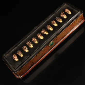 

Wedding decoration collection of copper palace court gilt gold zodiac signs of Yaowu Yangwei with old inlaid gem lacquer box box