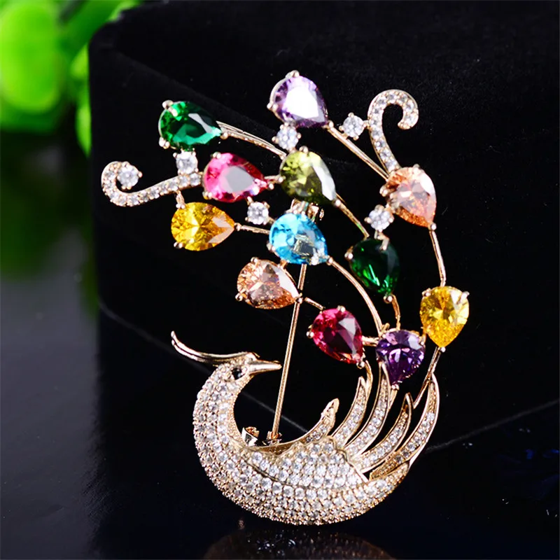Gold Beautiful AAA Zircon Crystal Phoenix Saree Brooches for Women Jewelry Christmas Pin Luxury Rhinestone Animal Brooch for Men Suit - Окраска металла: Gold