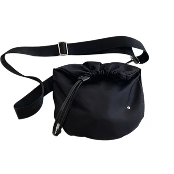 

Simple style women's bag large one shoulder bag cute girl messenger cross body bag black nylon f-99596