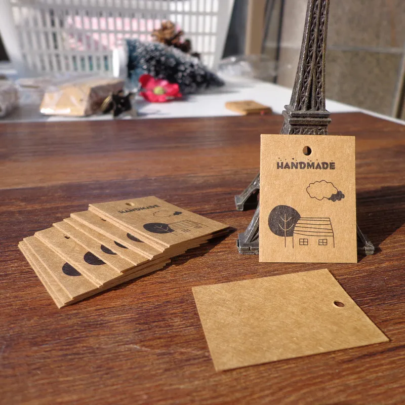 100PCS/lot Tree House Cloud Handmade Mini Paper Cards Hang Labels Kraft Paper Gift Packaging Tags Accessories