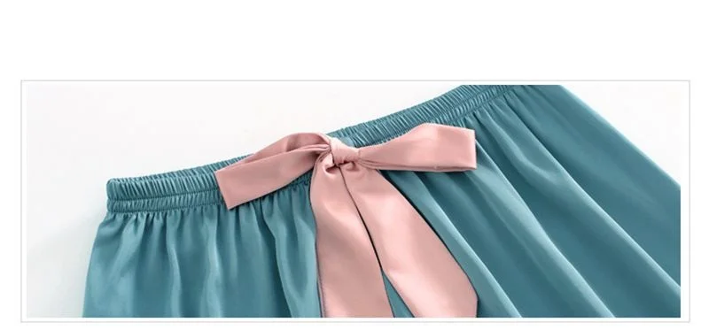 12187637677_1443405779