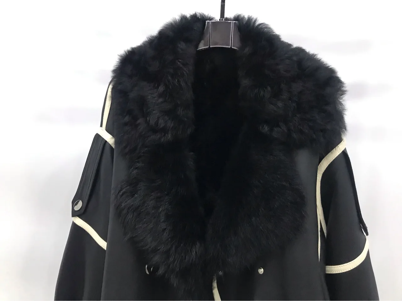 Зимняя новая модная трендовая Женская одежда из натуральной овчины, мотоциклетная кожаная куртка, женское теплое пальто