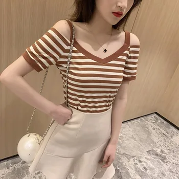 

HELIAR Women Spaghetti T-shirt 2020 Summer Strips V-Collar Knitting T-shirt Strips Cotton Ladies Solid T-shirt Short Sleeve Tees