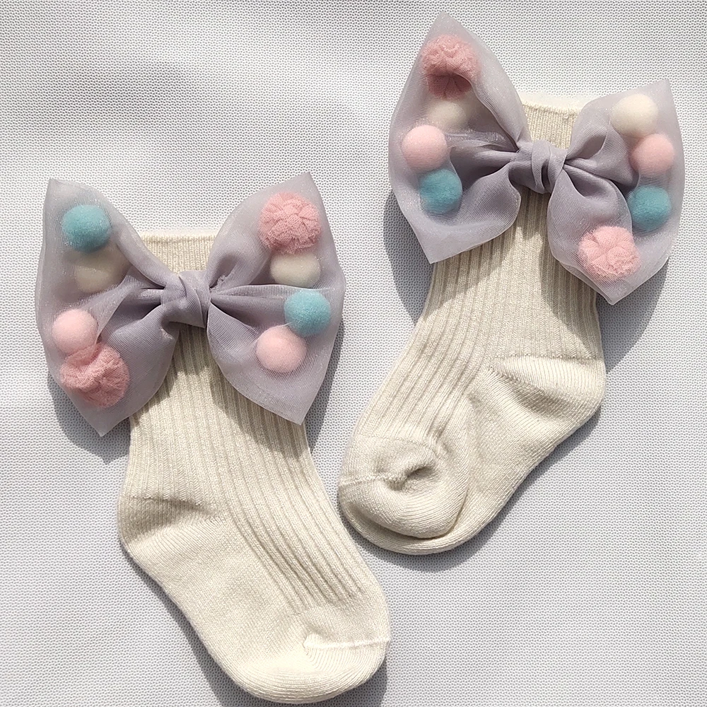 Зимние носки для маленьких девочек с большим бантом; короткие носки для малышей; носки принцессы для девочек; Милые бархатные детские носки - Цвет: Wite Gray Bow