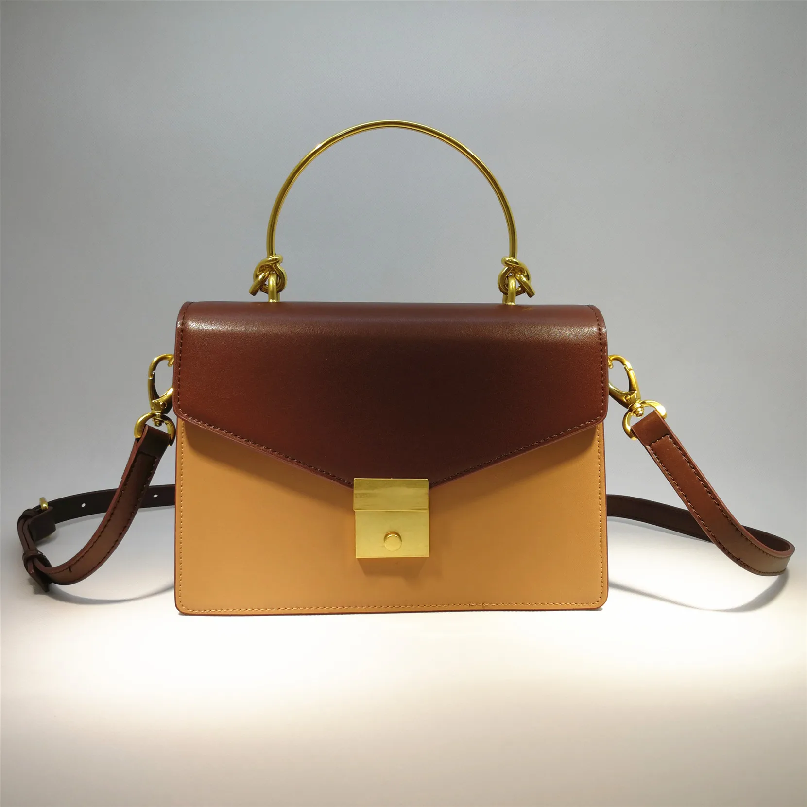 

Genuine Cow Leather Handbag Panelled Retro Women Shoulder Bag Tote Flap Designer Strap Drop Shipping High Quality Street Fashoin
