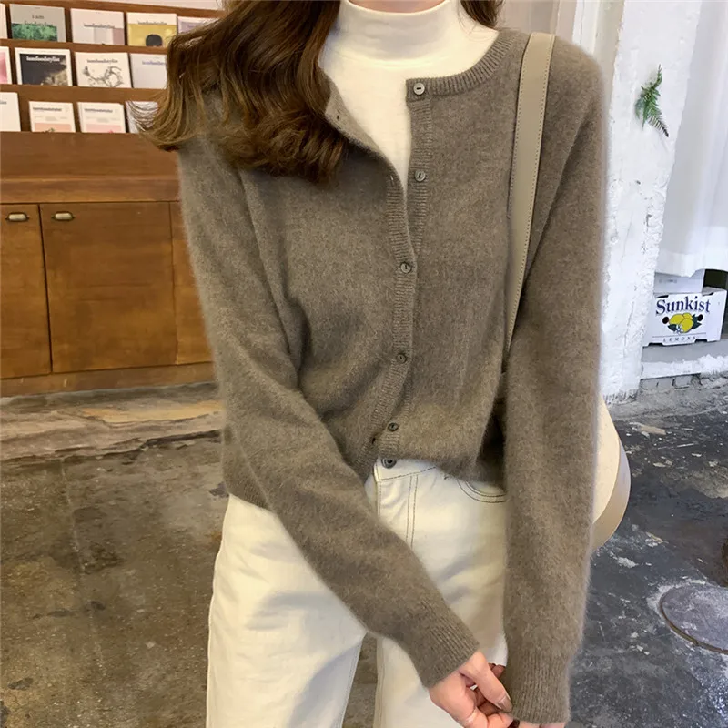 

2021 Korean Vintage Sweater Cardigan Women Winter Fall Fashion Loose Knitted O-Neck Streetwear Autumn Soft Cashmere Short Coats