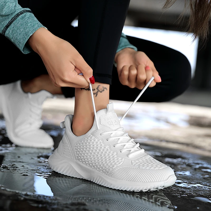 Брендовая дизайнерская роскошная женская обувь AlphaBounce, на шнуровке, на платформе, с открытыми носками, кроссовки средней высоты, белые, со звездами, вязаная обувь