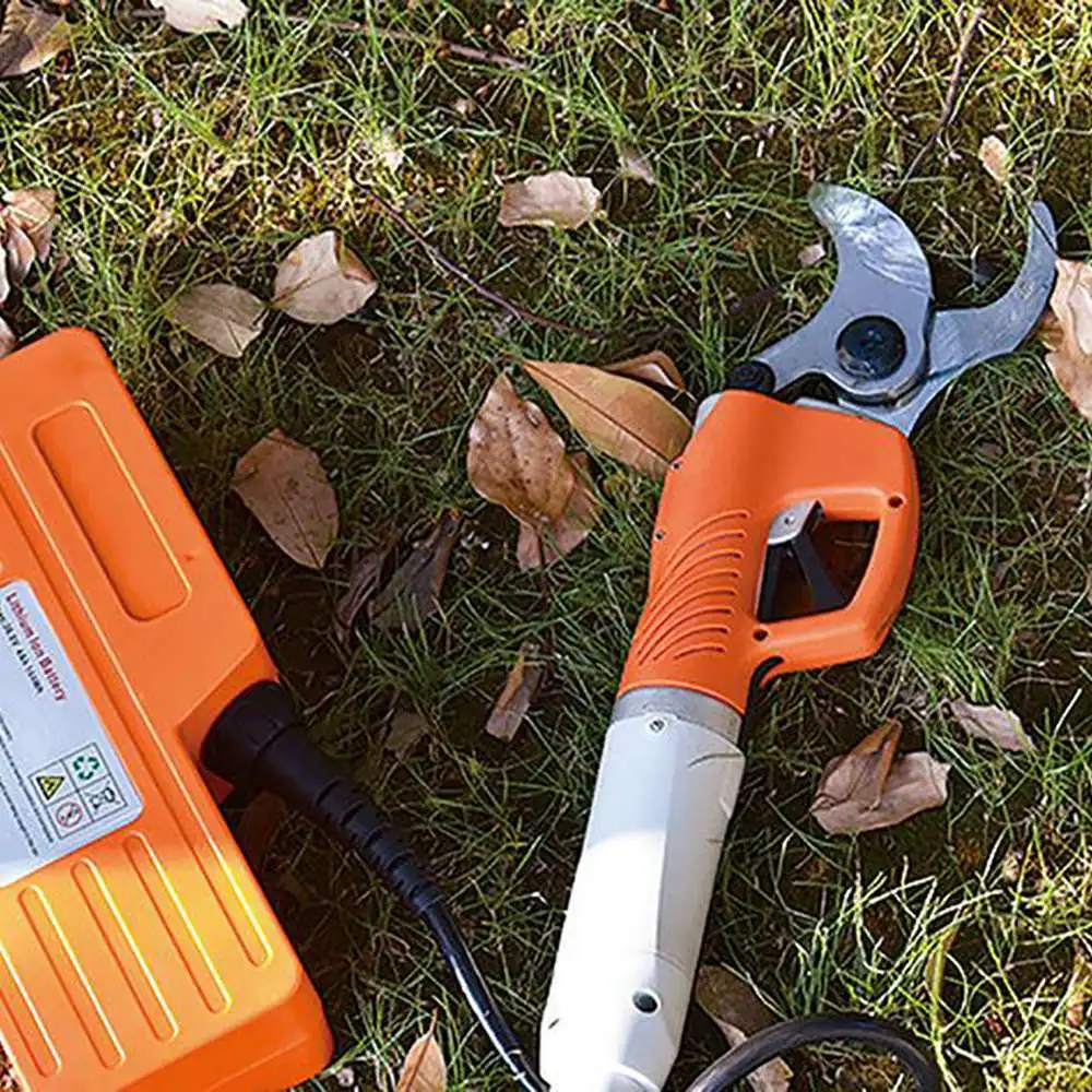 ELEG-Adjustable Cutting Torch Circle Compass