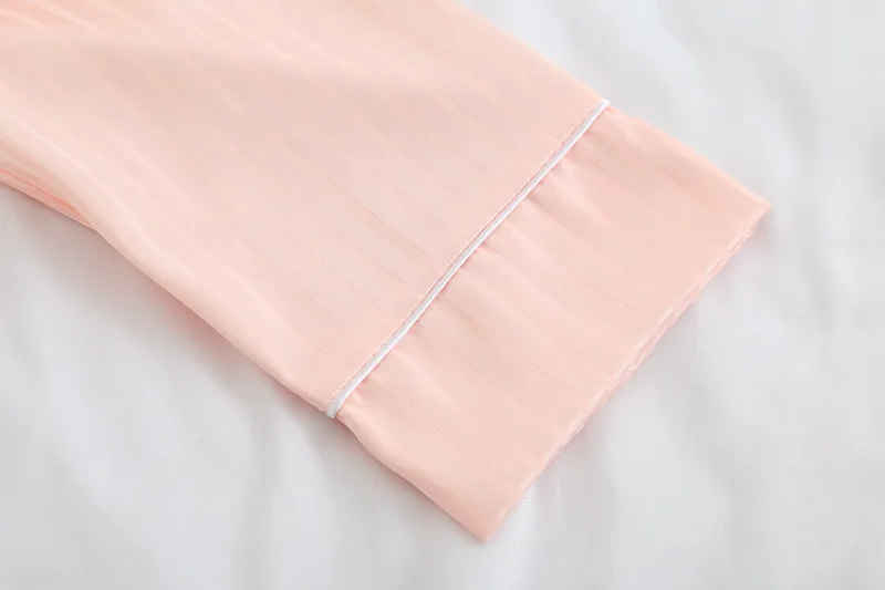 11221705731_383628695