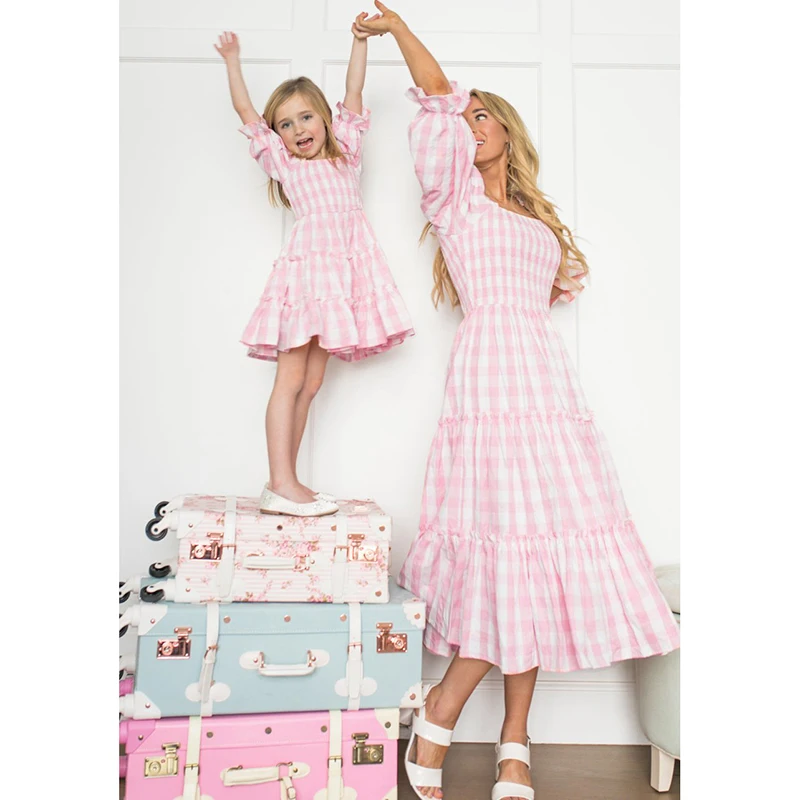 Summe Mother Daughter Matching Dresses Pink Grid Spring Family Look Mommy and Me Clothes Outfits Mom Mum Baby Women Girls Dress