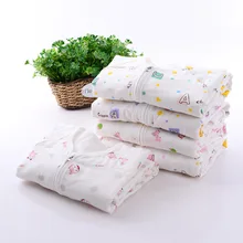 Четырехслойный детский спальный мешок из газовой ткани, детский цельнокроеный костюм Одежда для ползания из чистого хлопка детский банный халат, маленькая одежда с героями мультфильмов