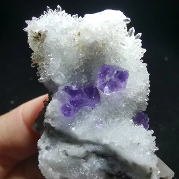 

18.9gNatural rare Tanzanian blue purple fluorite mineral specimen stone and crystal healing energy CRYSTAL QUARTZ GEM