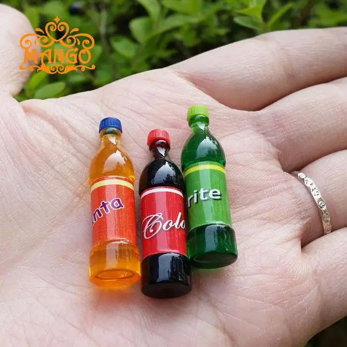 

BJD Doll Accessories 1: 12 Dollhouse Mini Scene Model Props Candy Toy Cola Sprite Fanta Bottle Beverage
